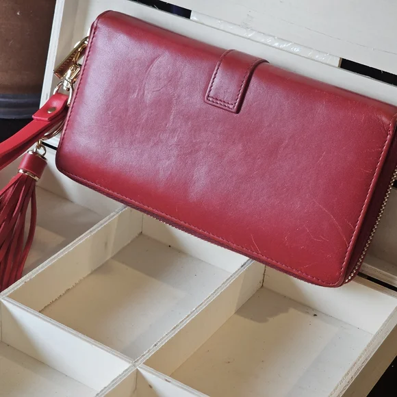 YSL Yves Saint Laurent 2014 "Y" Ligne "Chyc" Continental Wallet w/Wristlet - Picture 8 of 11